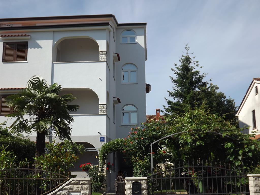 Apartments Slisko Porec Room photo